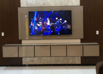 Painel de Sala de Vidro e Anápolis